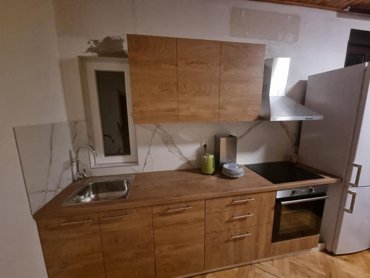 Holidey Home Jukic K Селине Екстериор снимка